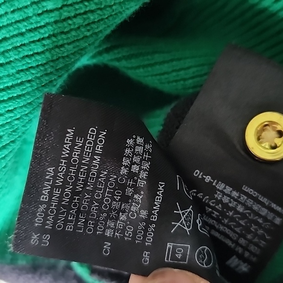 H&M Divided Green and Black Striped Crop Cardigan Sweater - Picture 10 of 10